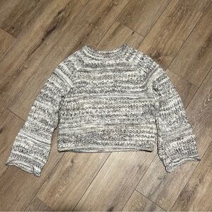 Mock Neck Bell Sleeve Sweater - Gray - Medium - women’s